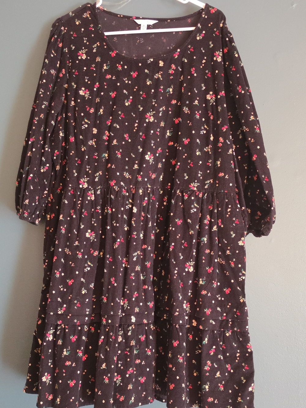 Women Floral Tiered Dress - Black with Red & Cream Floral
